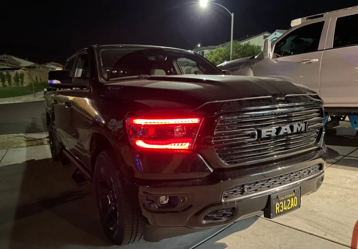 2019-2022 Dodge Ram 1500 Headlights