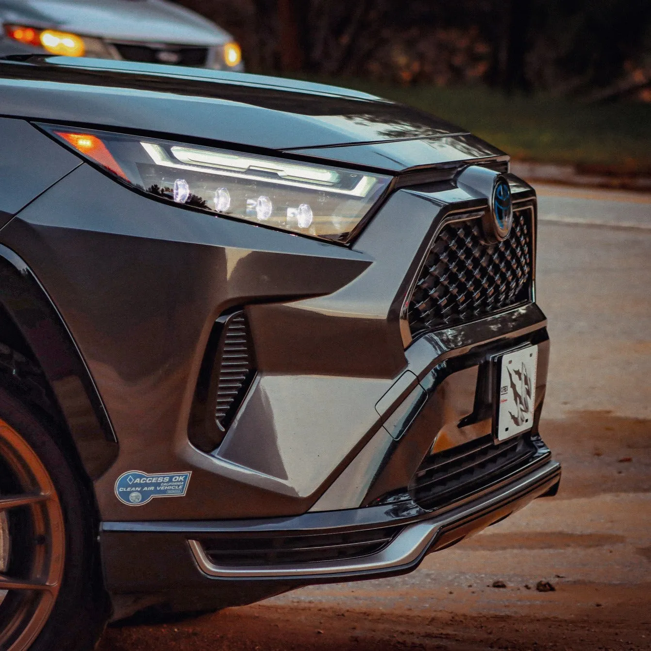 AlphaRex Black NOVA-Series LED Headlights | 2022  Toyota RAV4