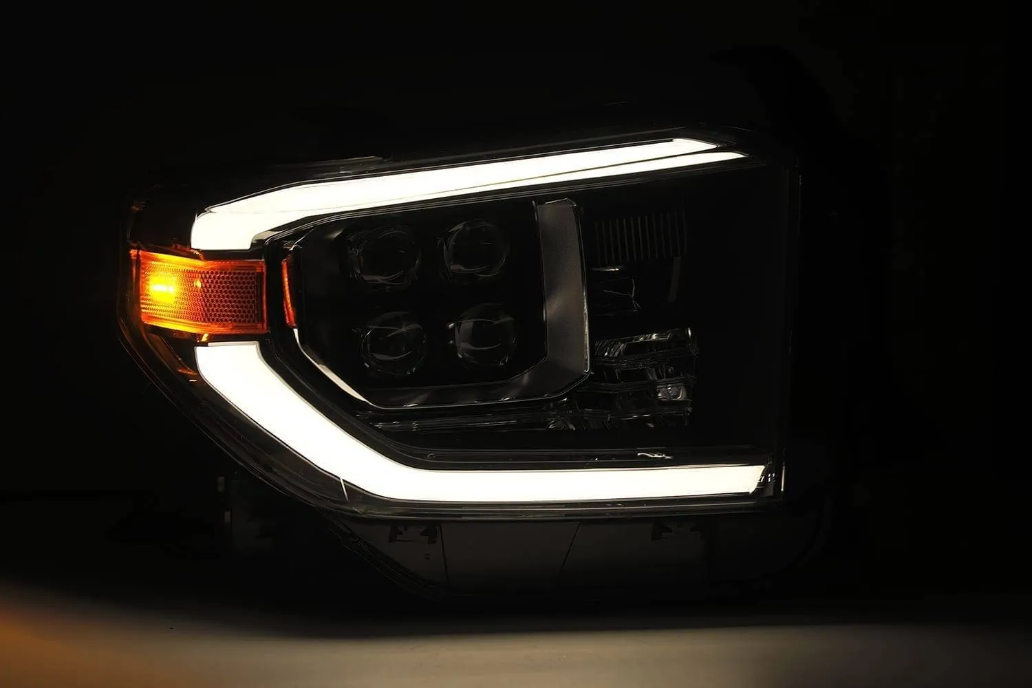 AlphaRex NOVA-Series LED Projector Headlights Jet Black - 2014-2021 Toyota Tundra (880772)