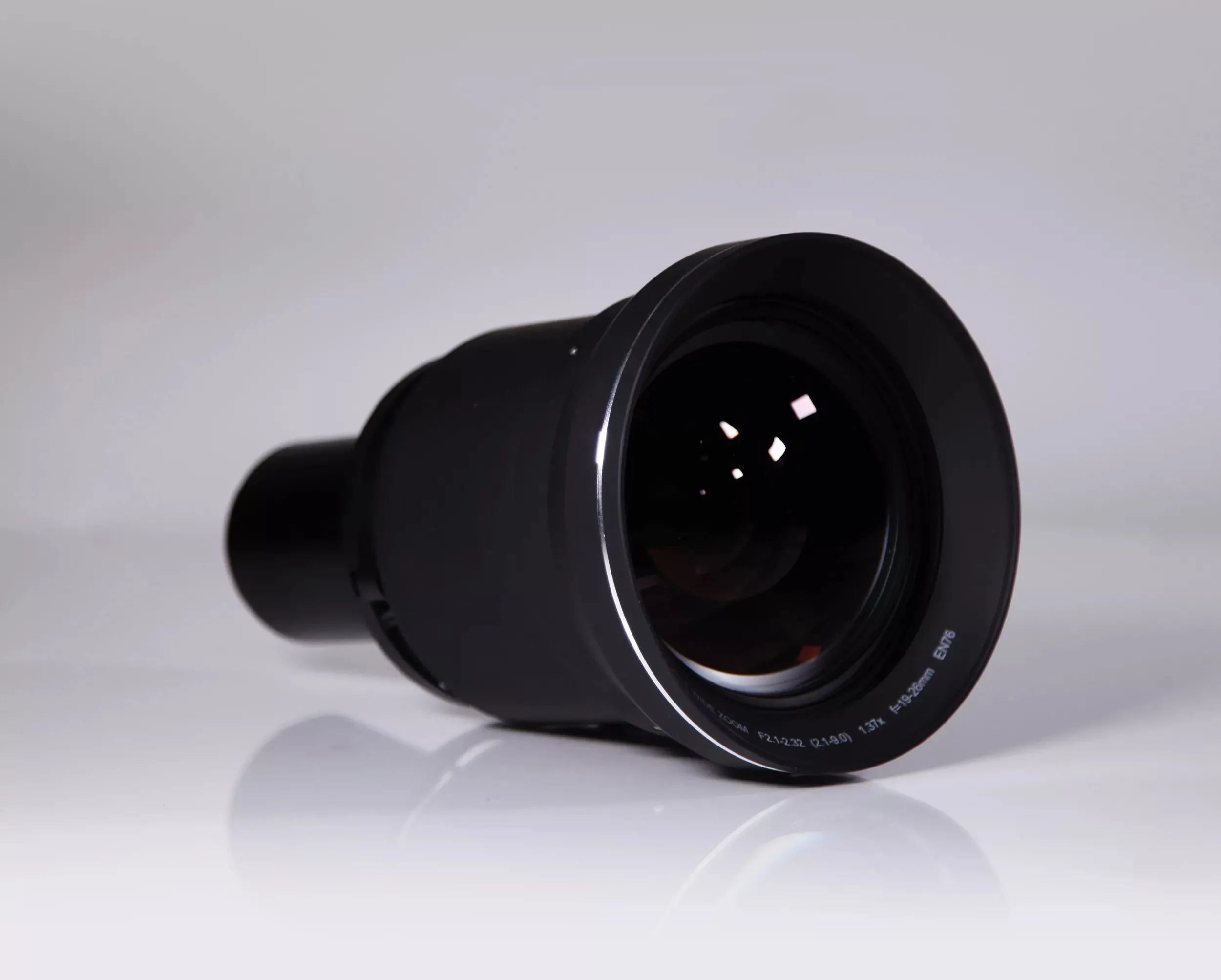 Barco EN76 FLDX 0.95 to 1.3:1 Lens for Select Projectors R9802003