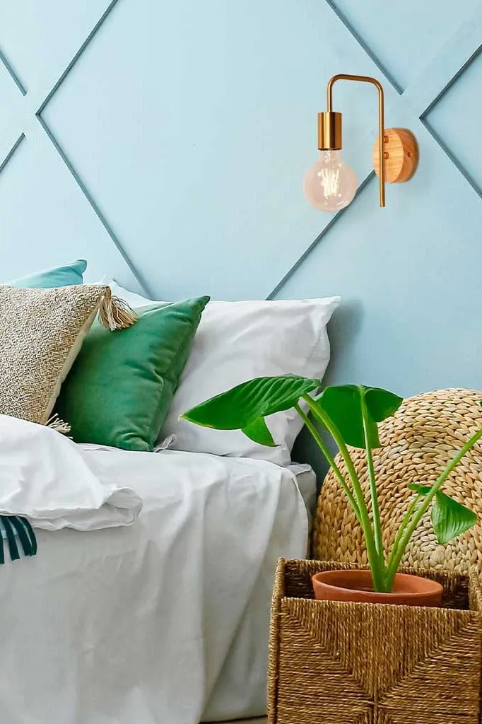 Bowden Timber Wall Light