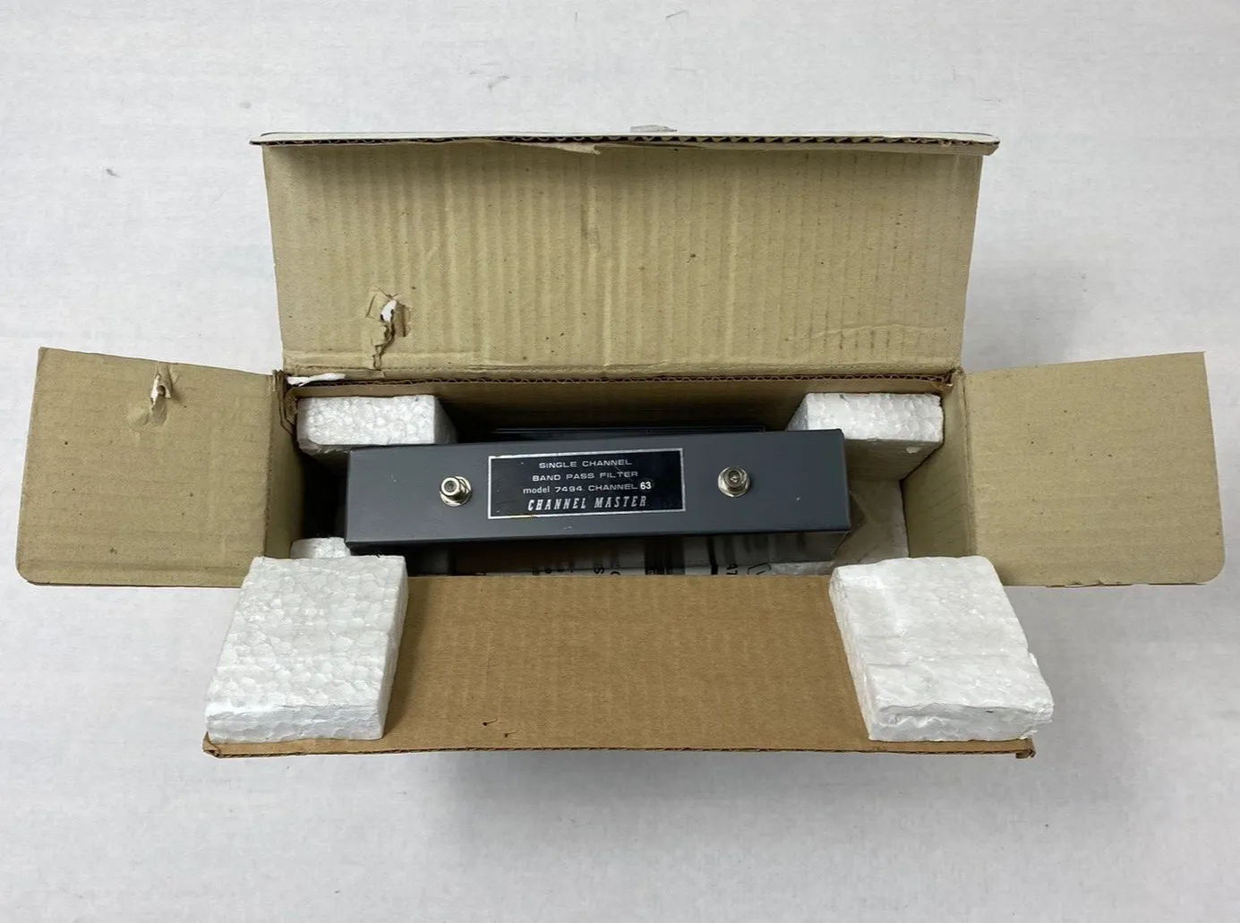Channel Master MATV Systems Model 7494 Band Pass Filter UHF Band Channel 63