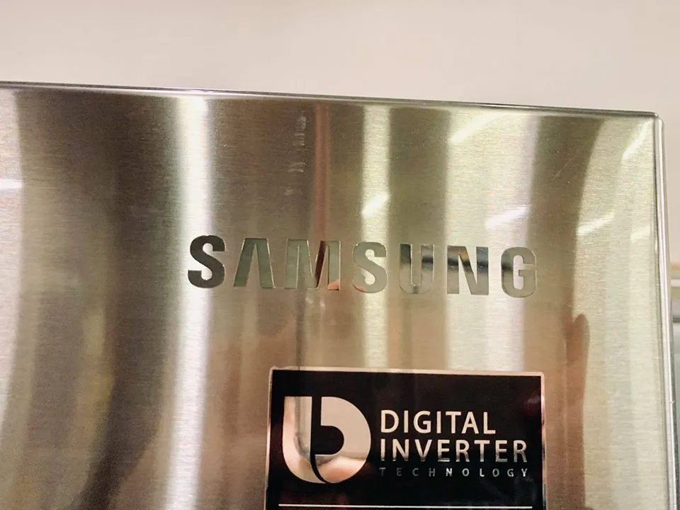 Samsung Counter Depth Family hub 4 flex door refrigerator In stainless steel