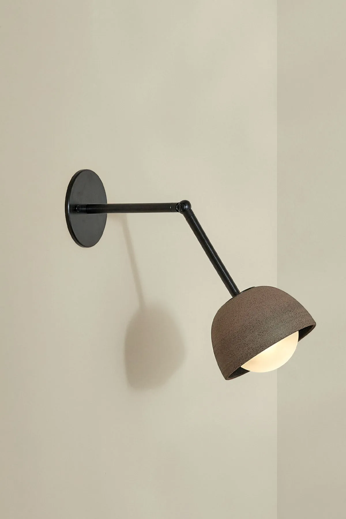 Terra 0 Long Wall Light
