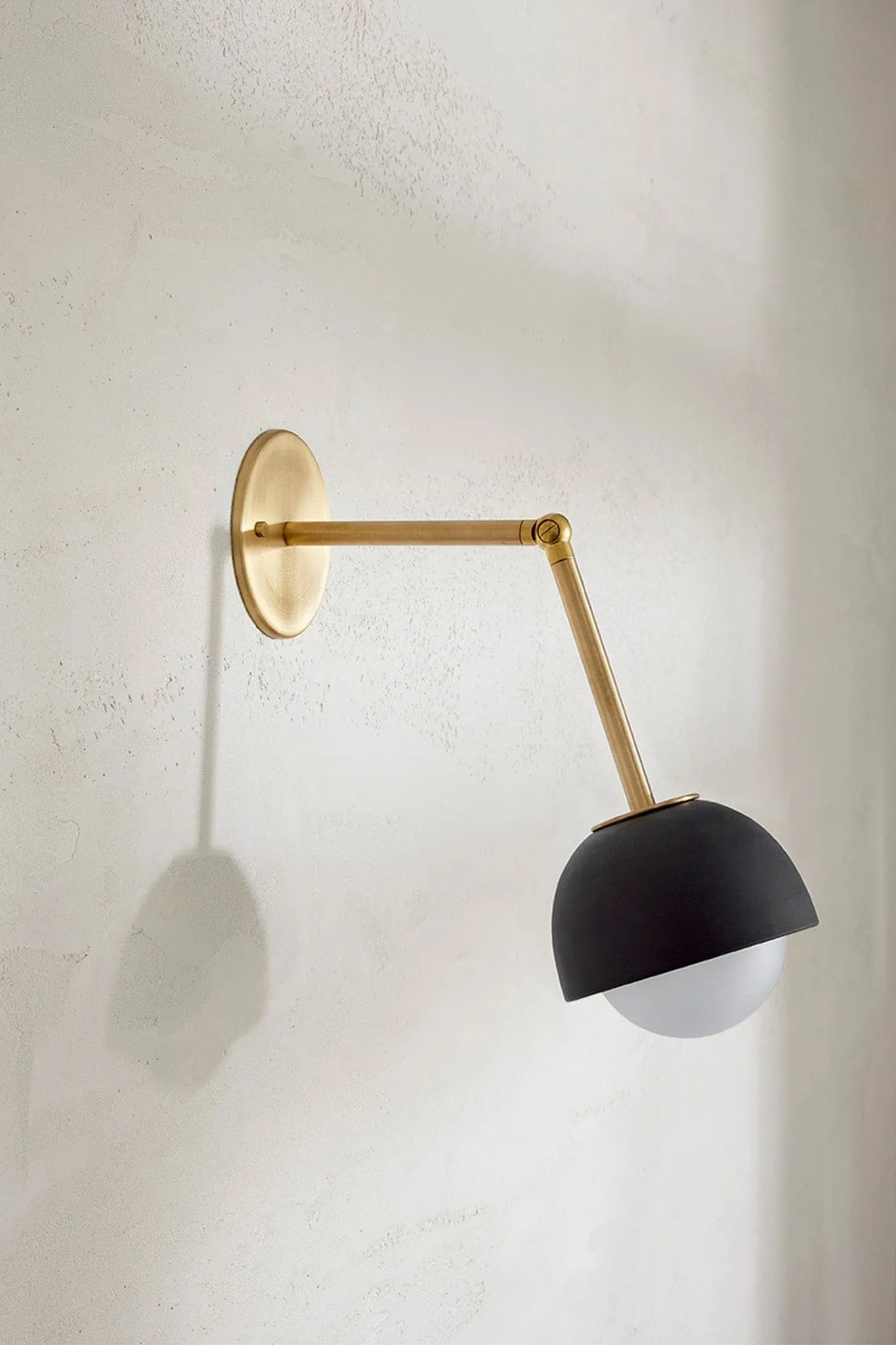 Terra 0 Long Wall Light