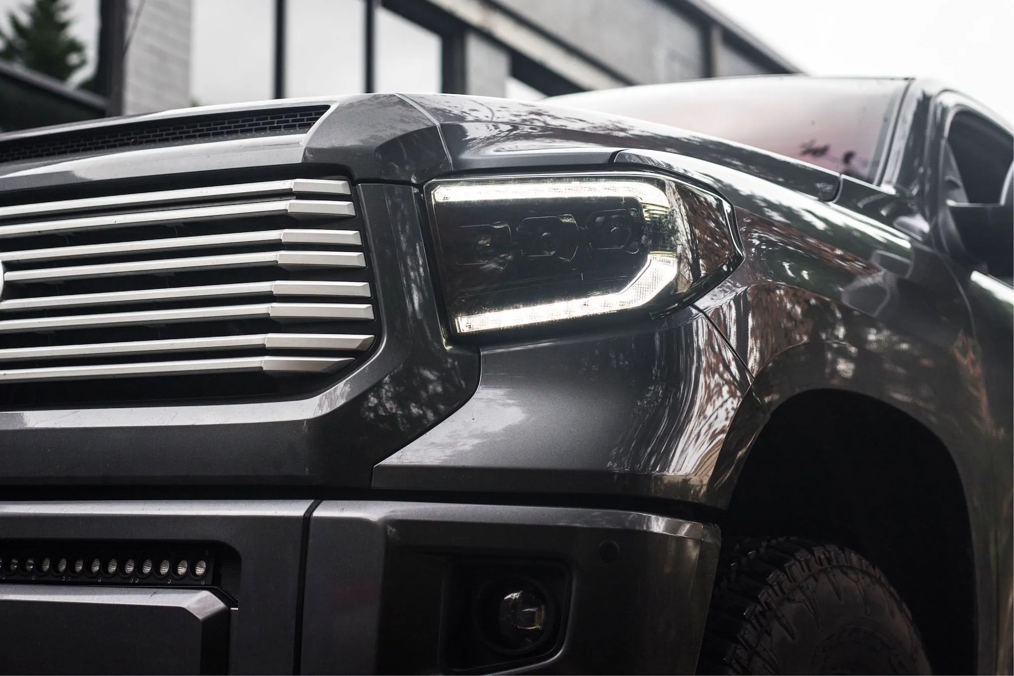 XB LED Headlights: Toyota Tundra 2014-2021