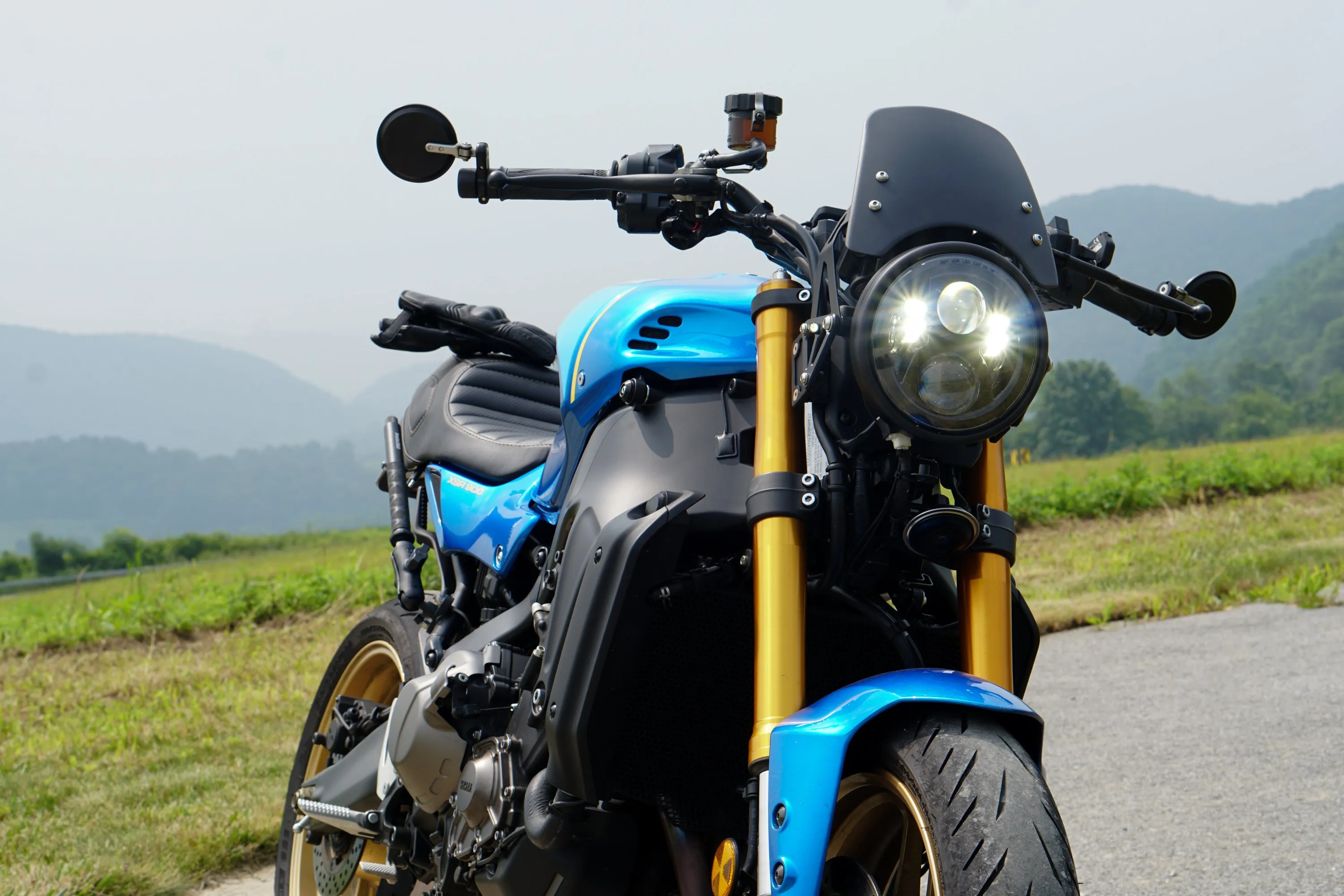 XSR900 Headlight Kit - 2022 